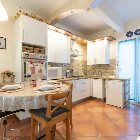 Marina 2 By Interhome Vallecrosia